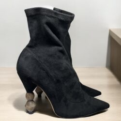 Bota Schutz,36