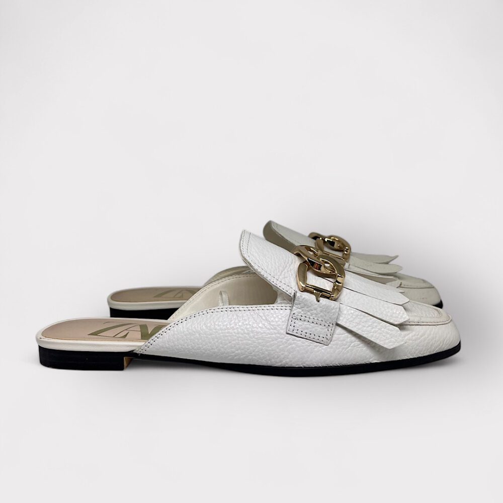 Mule Zara, 36