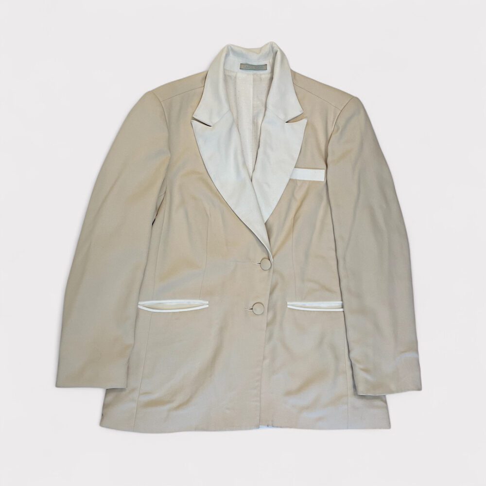 Blazer Carol Bassi, 42