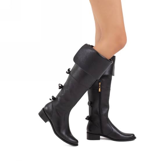 Bota Over The Knee Saara Preto Luz da Lua, 36